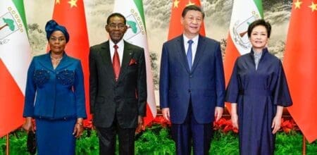 Les discussions entre le président équato-guinéen Teodoro Obiang Nguema Mbasogo et son homologue chinois Xi Jinping ont porté sur une large palette de domaines d'intérêt commun, notamment l'économie, le commerce, les finances, la défense et la sécurité, selon le communiqué ayant sanctionné la visite d’Etat du numéro 1 de la Guinée équatoriale en Chine.