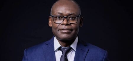 La nomination de M. Ella Ze au poste de directeur général de OMP marque une étape importante dans la poursuite de l'excellence opérationnelle et du leadership stratégique de la société. Son engagement en faveur de l'innovation, de la sécurité et de la satisfaction des clients renforce la position de OMP en tant que partenaire de choix pour les opérations portuaires dans la région.