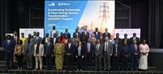 Baptisée Programme d’accélération de la transformation de l'accès à l'énergie durable et propre (ASCENT), cette initiative qui profitera à 100 millions de personnes durant les sept prochaines années, sera financée par l'Association internationale de développement (IDA), filiale de la BM, les partenaires de développement, les gouvernements des pays bénéficiaires, le secteur privé et les bailleurs de fonds, a souligné la COMESA dans un communiqué.