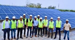 Depuis sa création en 2018, candi solar s'est engagée à révolutionner le paysage énergétique en Asie et en Afrique. En mettant résolument l'accent sur la mise en place d'infrastructures énergétiques distribuées à l'échelle, candi solar s'est imposée comme un partenaire de confiance pour les entreprises à la recherche de solutions énergétiques durables. En s'appuyant sur son expertise en tant qu'ingénieur solaire, financier et opérateur, la société s'est distinguée en tant que leader dans le domaine, avec une capacité contractuelle totale de 112 MW.