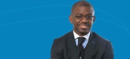 Ecobank : Un financier chevronné à la présidence du Conseil Papa Madiaw Ndiaye, nommé président du conseil d'administration d’Ecobank jeudi 6 juin, est essentiellement connu comme le Directeur général et le fondateur d’AFIG Funds, mais son expérience s'étend bien au-delà. Avant de fonder AFIG Funds, il a été Directeur des Investissements chez Emerging Markets Partnership à Washington. Là, il a joué un rôle clé dans la levée de 407 millions de dollars pour le Fonds d’infrastructure africain AIG en 2000, qui était à l'époque le plus grand véhicule dédié au secteur sur le continent.
