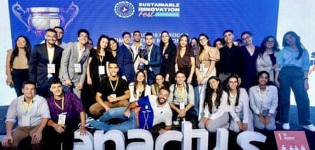 Entrepreneuriat social : Enactus EMI représentera le Maroc à la Coupe du Monde 2024 à Astana, Kazakhstan “Enactus EMI incarne parfaitement les valeurs de cette organisation en mettant en œuvre des projets qui améliorent la vie des communautés tout en développant des compétences entrepreneuriales chez les étudiants”, indique le communiqué de Enactus EMI.