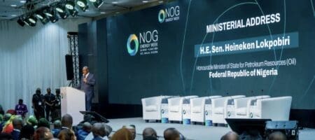 Afrique : Le Nigeria choisi finalement pour accueillir la Banque Africaine de l’Energie «Nous avons franchi une étape importante vers la résolution des défis énergétiques de notre continent en accueillant le siège de la Banque africaine de l'énergie au Nigeria. Cette décision, prise par le Conseil des ministres des pays membres de l'APPO, représente une étape cruciale dans notre quête visant à renforcer la sécurité énergétique et à stimuler la croissance économique à travers l'Afrique.»