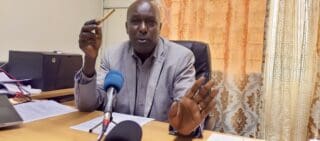 D’après Mme Nizigiyimana, plusieurs atouts existent pour le développement de cette plante. Sa rentabilité d’abord. Selon les statistiques de cet office, le palmier à l’huile produit en moyenne, sur des sols relativement marginaux 2,4 tonnes d’huile à l’hectare par an. « Lorsqu’une palmeraie est bien entretenue et irriguée, le rendement peut atteindre facilement 5 tonnes de l’huile à l’hectare par an », précisent ces données, mentionnant que comparativement aux autres denrées alimentaires du pays, le prix du palmier à l’huile reste accessible pour la majeure partie de la population burundaise. Ce qui est un autre atout.