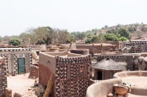 Les nouvelles inscriptions concernent les sites de Melka Kunture et Balchit, en Éthiopie, la Cour Royale de Tiébélé, au Burkina Faso, la Ville Historique et le Site Archéologique de Gedi, au Kenya, en plus des Sites de l'Occupation du Pléistocène et ceux du Patrimoine de Nelson Mandela, en Afrique du Sud.