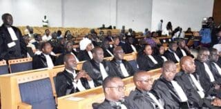 L’entrée en fonction du Pool judiciaire financier marque un tournant décisif pour la justice sénégalaise. En tant que juridiction spécialisée, il pourra désormais traiter des dossiers complexes de manière plus efficace et répondre à la sophistication croissante des crimes financiers. La mise en place de ce dispositif  résonne comme une réponse aux recommandations du Mécanisme africain d'Évaluation par les Pairs (MAEP) et du GAFI (Groupe d'Action Financière), visant à aligner le cadre législatif national aux standards internationaux.