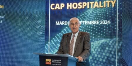 Maroc | «Cap Hospitality» pour réinventer l’hôtellerie Cette rencontre, axée sur le thème du dispositif «Cap Hospitality», avait pour objectif de présenter cette initiative clé visant à renforcer le secteur touristique marocain et à le préparer à proposer une offre de classe mondiale, en perspective des événements majeurs que le Maroc accueillera dans les années à venir. Le groupe Attijariwafa bank a réaffirmé son engagement en tant qu’acteur mobilisé dans la modernisation du parc hôtelier national, à travers un accompagnement spécifique aux différents opérateurs.
