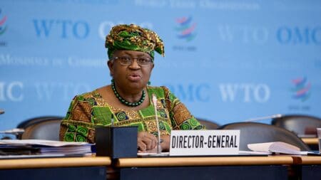 "Mme Ngozi Okonjo-Iweala a officiellement annoncé son intention de briguer un second mandat en tant que Directrice générale de l'OMC", a indiqué son porte-parole Ismaila Dieng, aux journalistes.