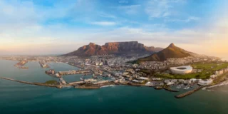«L’industrie devra faire face à de nombreux obstacles dans ses efforts de décarbonisation, en particulier en Afrique et dans des pays en développement. Il est essentiel de prendre les mesures nécessaires à la transition, sans nuire à la compétitivité des industries», ont déclaré des intervenants à cette conférence initiée sous le thème «La mise en conformité : le mécanisme d'ajustement carbone aux frontières et les normes environnementales, sociales et de gouvernance.»
