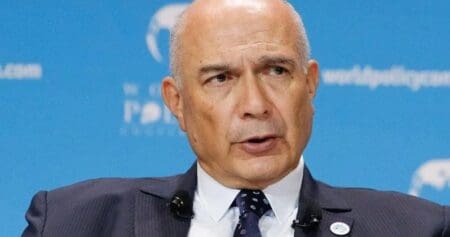 S'exprimant lors d'une rencontre autour des "Perspectives de coopération franco-marocaine pour une transition vers des systèmes agricoles et alimentaires durables en Afrique", organisée dans le cadre de la visite d’État au Maroc du Président de la République française, Emmanuel Macron, M. Terrab a mis l’accent sur les efforts déployés pour promouvoir une utilisation ciblée des nutriments agricoles.
