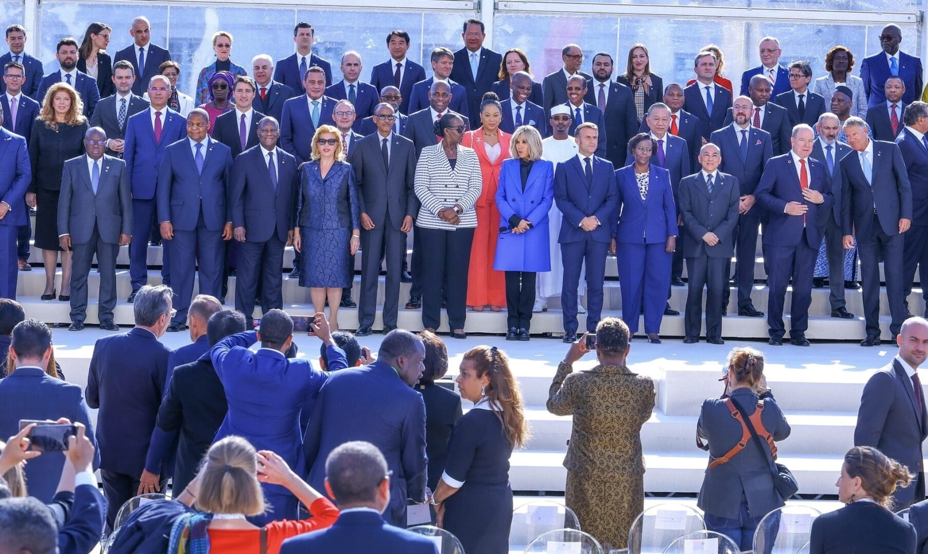 XIXe sommet de la Francophonie | créer, innover et entreprendre en français La France accueille le XIXe sommet de la Francophonie les 4 et 5 octobre à la Cité internationale de la langue française à Villers-Cotterêts. Le thème retenu cette année : créer, innover et entreprendre en français pour les quelque 320 millions de francophones vivant sur les cinq continents.