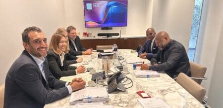 Sur l’enveloppe globale de financement, 20 millions d’euros seront alloués à la campagne 2023-2024. Kineden a été conseillé par les équipes d’Obara Capital, menées par son Ceo Bernard Ayitee, pour ce financement syndiqué auprès d’un pool de banques internationales piloté par EBI SA (Groupe Ecobank). L’ensemble de la documentation juridique relative à la transaction a été élaborée par le cabinet d’avocat américain Hughes Hubbard & Reed.