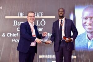 Sous la direction de Bamba Lô, PAPS s’est affirmé comme un pionnier de la logistique et de la livraison au Sénégal. Son engagement pour l’innovation et l’autonomisation locale inspire la nouvelle génération d'entrepreneurs africains.