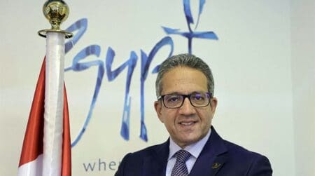 Unesco | Khaled El-Enany, soutenu par la France au poste de Directeur général Khaled El Enany et Jean-Noël Barrot ont échangé sur leurs ambitions communes de renforcer le multilatéralisme, pilier essentiel de la coopération internationale. Ensemble, ils ont affirmé leur vision d’une UNESCO engagée dans des domaines clés tels que l’éducation, la culture, les sciences, le patrimoine et l’information, tout en portant haut les valeurs de paix et de tolérance. Leur discussion a ainsi souligné un engagement partagé pour une organisation œuvrant à bâtir un monde plus inclusif et harmonieux.