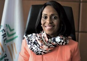 «Tirer parti de la Zone de libre-échange continentale africaine (ZLECAf) pour le commerce et l’investissement durables : Une voie de développement pour les gouvernements sous-souverains africains.» Une exposition visant à promouvoir le commerce au niveau local, précédée d’une formation à la promotion de l’investissement le premier jour, constituera une des activités de l’événement.