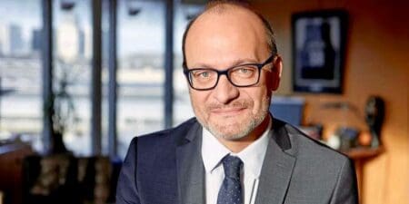 Maroc | Le groupe AFD va désormais investir au Sahara (Rémy Rioux) «Le groupe AFD va désormais investir au Sahara, trait d’union entre le Maroc et ses pays voisins. Je me rendrai prochainement à Laâyoune et à Dakhla à la rencontre des populations locales», a affirmé M. Rioux dans une interview à la MAP, soulignant que cette décision est confortée par l’approche «tout Afrique» que l’AFD estime avoir en commun avec le Maroc.