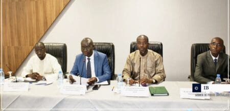 La revue réalisée en 2023 a permis de noter des avancées significatives en matière de transposition et d'application des réformes communautaires au Sénégal. "Les performances enregistrées par le Sénégal en 2023 révèlent un taux moyen de mise en œuvre des réformes de 77,53 %", indique le document.