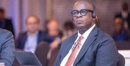 Ces instruments financiers innovants devraient permettre de débloquer des financements importants pour des projets à fort impact, notamment des centrales éoliennes et solaires à Djibouti et en Égypte et des systèmes de stockage d’énergie au Cabo Verde, indique la BAD dans un communiqué. L’Africa Finance Corporation exercera un effet de levier sur les capitaux propres verts et mobilisera des financements par emprunt sur les marchés des capitaux pour les réaffecter à des sous-projets, explique la même source.