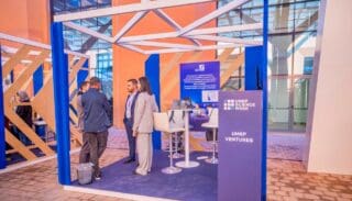 Hébergé sur le campus de StartGate à Benguérir et soutenu par UM6P Ventures et la Fondation Ibn Rochd pour les Sciences et l’Innovation (FIRSI), ce programme se veut un tremplin pour transformer des idées novatrices en entreprises prospères, prêtes à conquérir les marchés internationaux.