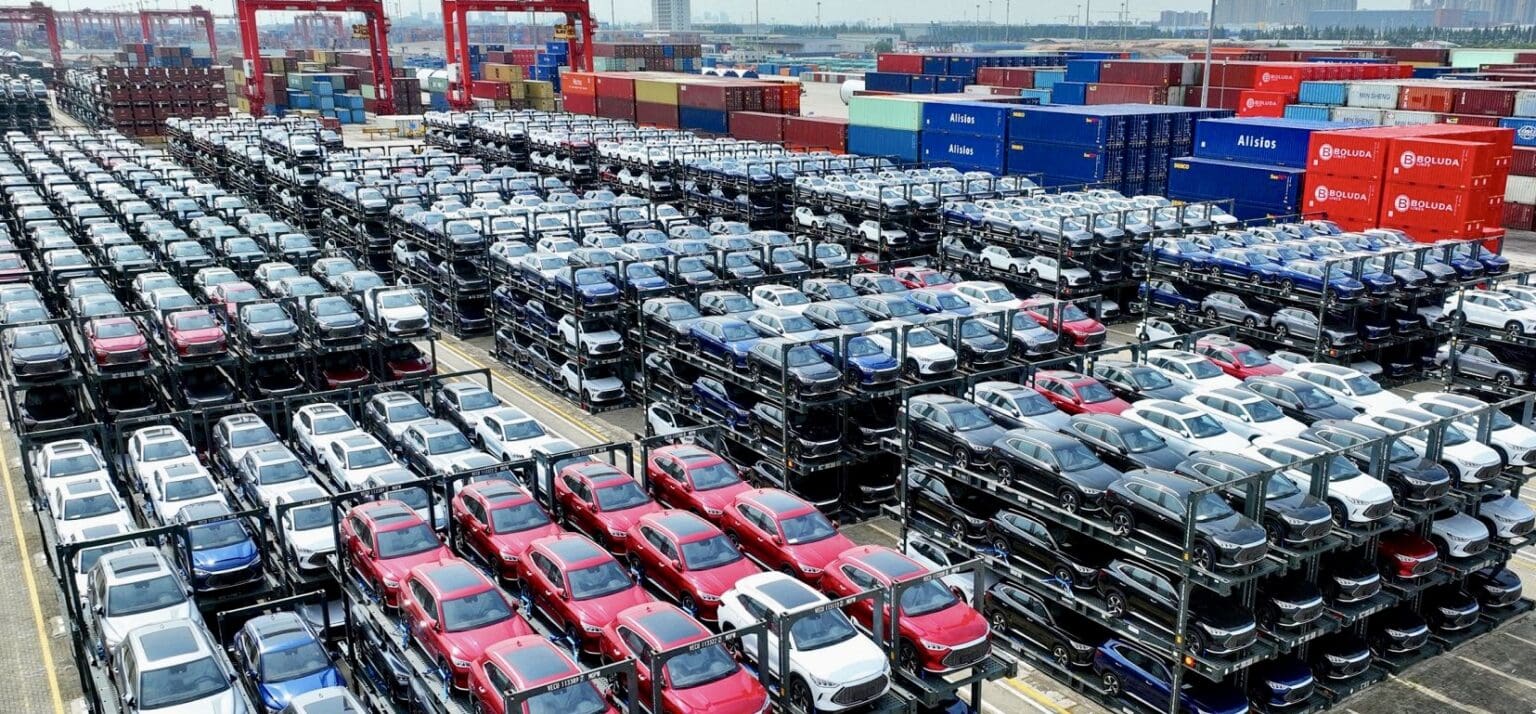 Les prévisions de l’AIE sur le marché mondial des batteries électriques ouvrent un boulevard pour les minerais comme le lithium, le cobalt et le graphite. Ces minéraux jouent un rôle clé dans la fabrication des batteries et sont largement présents sur le continent africain. Si pour le moment, leurs cours traversent une zone de turbulence, ils devraient se redresser rapidement selon les experts.