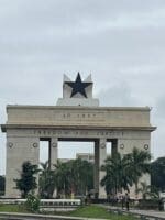 "Il s'agit de la prochaine étape logique vers la Zone de libre-échange continentale africaine (ZLECAf) et le fonctionnement du plus grand bloc commercial au monde. Ce sont des éléments essentiels à la réalisation de l'Agenda 2063 de l'UA (Union africaine) qui envisage une Afrique intégrée et connectée à l'horizon 2063", a-t-il poursuivi.