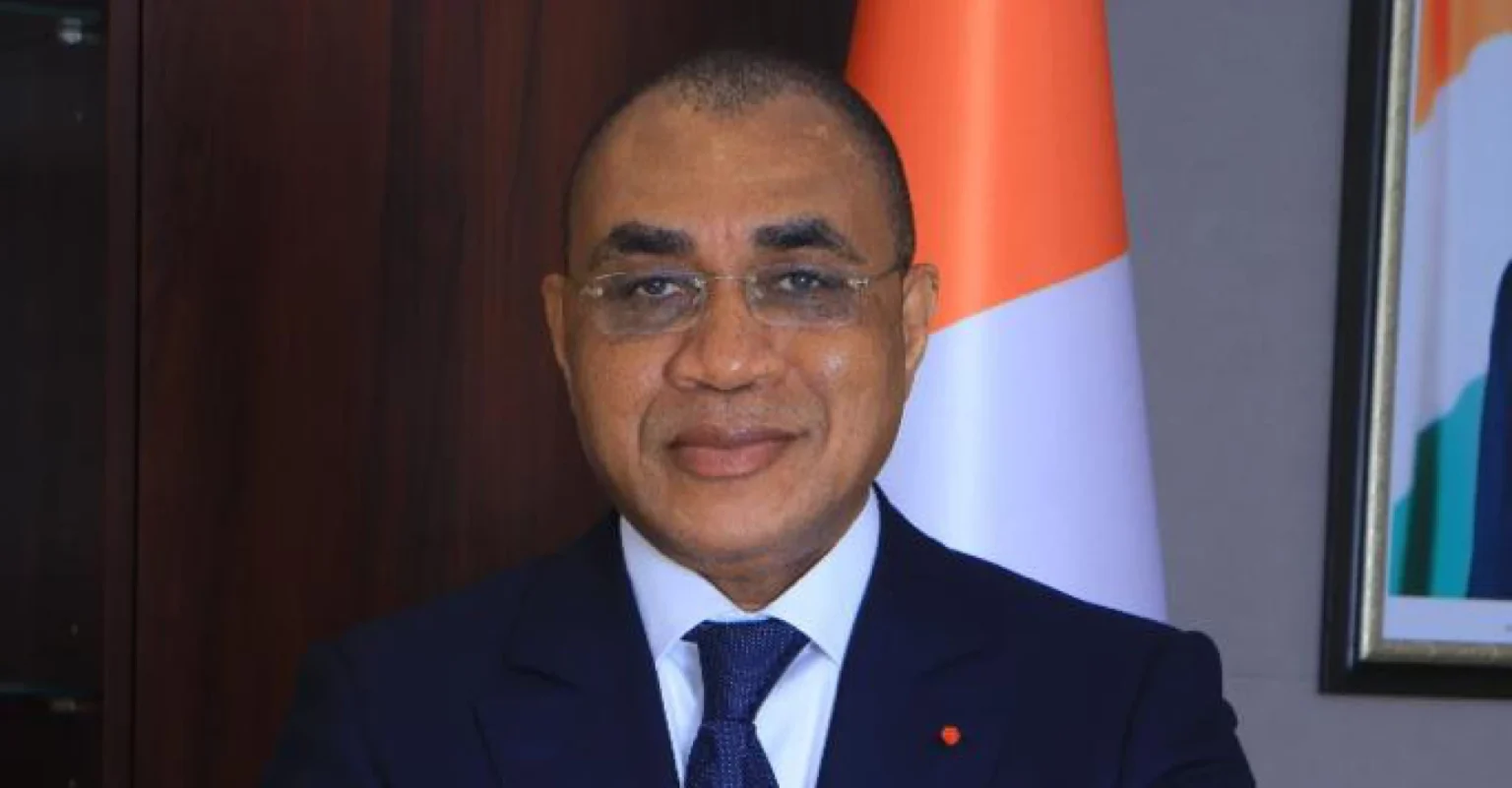 Pour l’exercice budgétaire 2025, l’objectif est fixé à 5.191 milliards de FCFA (7,9 milliards d’euros), une ambition qui, selon le ministre de l’Economie et des Finances, Adama Coulibaly, «nécessitera une modernisation des procédures fiscales et un renforcement de la mobilisation des recettes» en s’adressant à l’état-major de la DGI réuni en séminaire en fin de semaine dernière à Yamoussoukro.