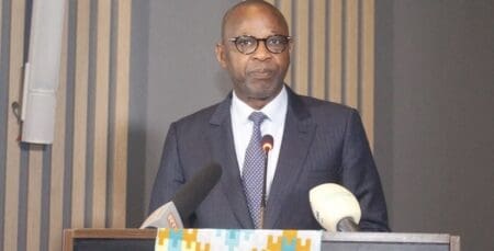 Initié par l’Organisation international des Employeurs (OIE), en partenariat avec la Confédération Générale des Entreprises de Côte d’Ivoire (CGECI), cet événement de grande envergure a rassemblé un aréopage d’acteurs du secteur privé, de représentants d’organisations internationale et de ministres.