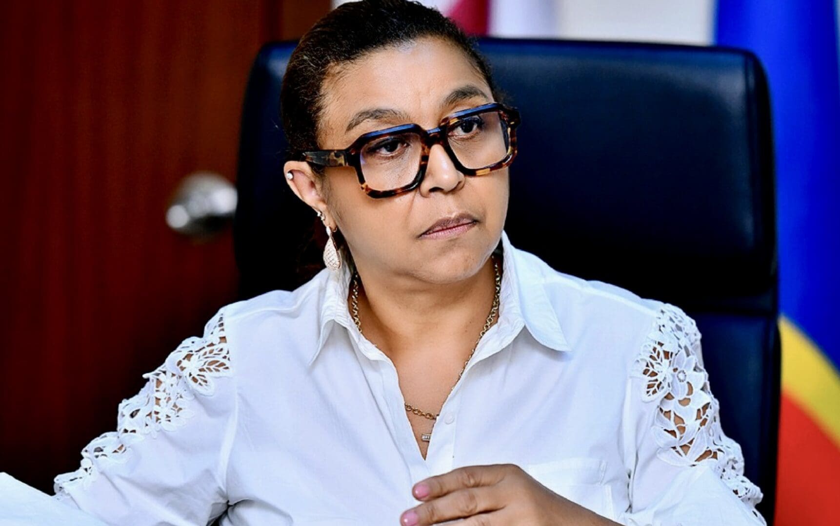 Grand Entretien | Bestine Kazadi, ministre déléguée à la Coopération internationale et Francophonie de la RDC : “Les richesses de notre sol doivent cesser d’alimenter la guerre” Entretien passionnant, - réalisé le 23 janvier, avant les récents événements survenus dans la région du Nord-Kivu, - avec une figure politique engagée, à la croisée de la diplomatie, des droits humains et du développement économique.