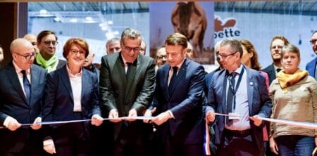 «Cette distinction témoigne des relations exceptionnelles entre les deux pays et met en lumière la singularité du partenariat franco-marocain. Elle constitue un hommage exceptionnel au Royaume, devenu un modèle régional et continental de l’agriculture intelligente et durable », indique un communiqué.