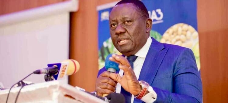 Bénin | Une assurance inédite pour les petits agriculteurs Le FMI conditionne la reprise des décaissements financiers à «une normalisation des conditions sociales et à une relance de l’activité économique, notamment dans le secteur des services», indique le communiqué publié par l’institution. En jargon moins diplomatique, cela signifie que le Fonds exprime une certaine déception pour la non-tenue des engagements de réforme souscrits par Maputo en échange de son assistance.