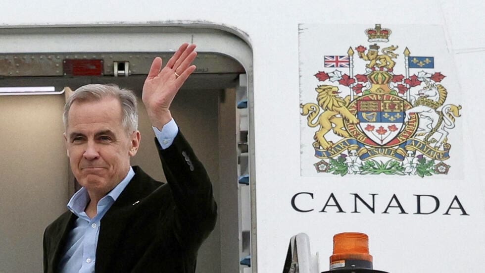 Canada | Le nouveau Premier ministre réserve sa première sortie à l’Europe traditionnellement réservée à Washington «Il est plus important que jamais pour le Canada de renforcer ses liens avec nos alliés fiables comme la France», a-t-il lancé aux côtés du président français, à l’occasion de son premier déplacement à l’étranger depuis sa prise de fonction vendredi. Mark Carney se rendra dans la foulée à Londres.