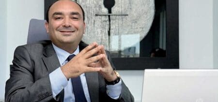Maroc | Restauration : Dislog Group acquiert 100% du capital du Groupe Venezia Ice Cette opération stratégique permet à Dislog Group de renforcer sa Business Unit Food et de consolider son positionnement d’acteur industriel dans le secteur de la préparation alimentaire. Elle s’inscrit également dans la vision du groupe en tant qu’acteur clé de «l’économie de la vie», en développant la fabrication et la distribution de produits d’hygiène, alimentaires et de santé. À travers ses 150 marques, propres ou partenaires, Dislog Group contribue ainsi à améliorer le quotidien des consommateurs au Maroc et en Europe.