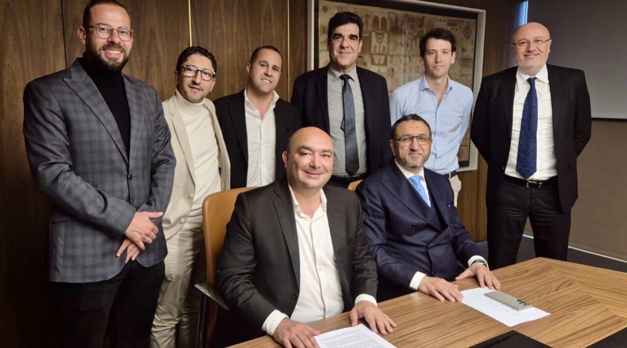 Maroc | Santé : Dislog Group acquiert 70 % des parts de Afrobiomedic Dislog Group s'apprête à acquérir 70% des parts sociales de Afrobiomedic, acteur majeur du marché des dispositifs d’implantologie en cardiologie au Maroc et poursuit ainsi son programme de développement par croissance externe (M&A) dans le secteur de la santé.