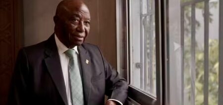 Sous le thème «Renforcer les partenariats pour la mise en œuvre du Plan national du Liberia – AAID», cette rencontre stratégique réunit une large palette d’acteurs nationaux et internationaux, incluant agences onusiennes, bailleurs bilatéraux et multilatéraux, secteur privé, ONG, et représentants de la société civile. L’enjeu : bâtir des alliances solides, aligner les priorités et trouver des mécanismes de financement innovants.