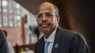 S'exprimant lors du Sommet des affaires USA-Afrique, qui se tient actuellement dans la capitale angolaise, M. Ali Youssouf estime que l’Afrique doit impérativement renforcer son intégration économique pour pouvoir développer le commerce intra-africain, qui ne représente guère que 18 % du commerce total du continent.