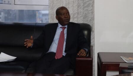 S'exprimant lors d’une rencontre consacrée à la présentation du 2ème sommet africain sur le climat, prévu en septembre prochain à Addis-Abeba, le Commissaire de l’UA a relevé que selon les estimations, les pays africains ont besoin d'environ 250 milliards de dollars chaque année en financement entre 2020 et 2030 pour s’acquitter de leurs Contributions déterminées au niveau national (CDN) telles que définies dans l'Accord de Paris sur le climat. Le financement climatique en Afrique est loin d'être à la hauteur des besoins, a-t-il insisté.