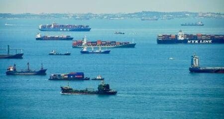 Dans cet article, nous ferons un tour du monde au cœur des passages-clés, d’Ormuz à Malacca, de Bab el-Mandeb au Levant, où chaque tension locale peut déclencher un chaos global. Des détroits étroits, mais des enjeux gigantesques.