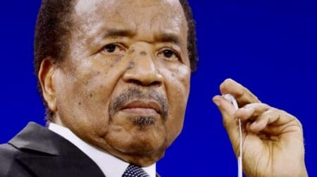 Cette annonce survient alors que le camp Biya a récemment connu plusieurs défections dans ses rangs : Issa Tchiroma Bakary, ministre chargé de l’Emploi et de la Formation professionnelle, a quitté le gouvernement avant de se déclarer candidat à la présidentielle dans la foulée sous la bannière de son parti, le Front pour le salut national du Cameroun.