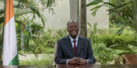 Sous la présidence Ouattara, la Côte d’Ivoire a tourné la page de la crise post-électorale de 2010-2011. Le pays a retrouvé la paix civile, organisé des scrutins réguliers et adopté une nouvelle Constitution en 2016. Le gouvernement Ouattara a entrepris de réformer l’armée et les forces de sécurité afin d’unifier les ex-belligérants et de professionnaliser les troupes. Cette réforme, consolidée après les mutineries de 2017, a porté ses fruits.  