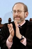 Le président de Harvard, Alan Garber, a souligné que cette décision valide les «arguments en faveur de la liberté académique de l’université.» «Cette juge militante nommée par Obama (NDLR : président de janvier 2009 à janvier 2017) allait forcément statuer en faveur de Harvard,» a inversement réagi Liz Huston, attachée de presse de la Maison Blanche. Elle a ajouté que la présidence va «immédiatement faire appel de cette décision scandaleuse.»