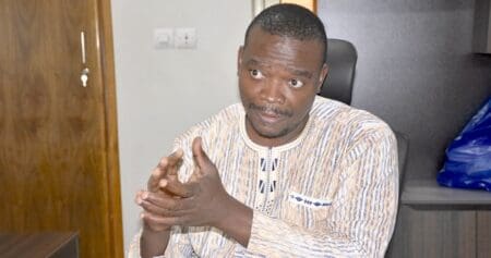 Le président de la SA2IF, Constantin Dabiré, a annoncé l’ouverture du bureau ivoirien le mardi 23 septembre 2025, lors d’une conférence de presse à Abidjan. Trois ans après le lancement de ses activités au Burkina Faso, cette société de gestion et d’intermédiation (SGI) veut désormais élargir son champ d’action dans la sous-région ouest-africaine.
