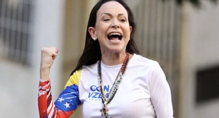 Tant pis pour Donald Trump. Le prix Nobel de la paix 2025 a été décerné vendredi 10 octobre à María Corina Machado pour «son travail inlassable en faveur des droits démocratiques du peuple vénézuélien et pour son combat en faveur d’une transition juste et pacifique de la dictature à la démocratie.»