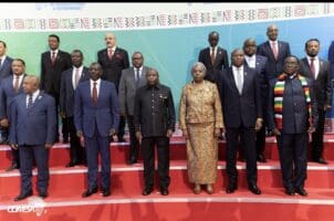 Kenya | COMESA frappe fort : un nouveau système de paiement révolutionne le commerce intra-africain Dans un communiqué publié le jeudi 9 octobre, le COMESA a officialisé le lancement de sa Digital Retail Payments Platform (DRPP), un système de paiement numérique transfrontalier en monnaies locales. Ce projet, désormais en phase de test utilisateur, a déjà été expérimenté avec succès entre le Malawi et la Zambie, selon la Chambre de compensation du COMESA (CCH).