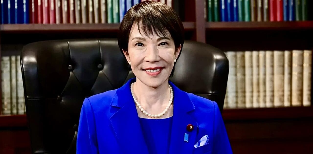Tokyo | Historique : une femme nommée pour la première fois cheffe du gouvernement au Japon Peu après sa désignation par les deux chambres du Parlement pour succéder à Shigeru Ishiba, elle a assuré que sa priorité serait de lutter contre l'inflation, une source majeure de mécontentement chez ses compatriotes, et que, dans ce but, elle préparerait prochainement un "programme économique."