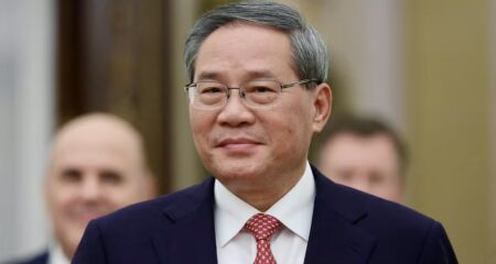 Les entreprises chinoises ont investi 6 milliards de dollars US en Zambie au cours des 20 dernières années, selon les données de l'American Enterprise Institute, la quasi-totalité de ces investissements se concentrant sur le secteur minier. L'arrivée du Premier ministre Li Qiang à Lusaka s'inscrit dans une volonté d'approfondir la présence de la Chine dans ce pays riche en gisements de cuivre.