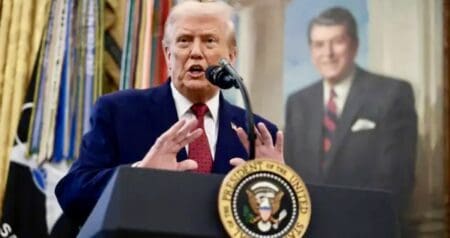 Depuis son retour à la Maison Blanche, Trump s'est employé à mettre en œuvre une diplomatie axée sur les affaires en Afrique, faisant passer la priorité américaine de l'aide au commerce. Son administration a cherché à négocier des accords de paix et des contrats sur les terres rares, et a conclu des accords bilatéraux au lieu de fournir une aide étrangère directe.