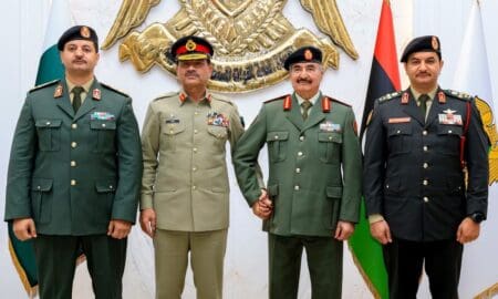 Libye | Armement : le Pakistan décroche un gros lot de 4 milliards de dollars US L'accord, l'une des plus importantes ventes d'armes jamais réalisées par le Pakistan, a été finalisé après une réunion la semaine dernière entre le chef d’état-major pakistanais, le maréchal Asim Munir, et Saddam Khalifa Haftar, commandant en chef adjoint de l'Armée nationale libyenne à Benghazi, capitale du gouvernement non reconnu par la communauté internationale.
