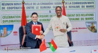 C’est une étape décisive dans le rapprochement entre le «Pays des Hommes intègres» et le Royaume chérifien. Sous la coprésidence de Karamoko Jean Marie Traoré et de Nasser Bourita, chefs respectifs des diplomaties burkinabè et marocaine, la rencontre de Ouagadougou a permis de concrétiser la volonté politique des deux Chefs d’État : dynamiser l’axe Sud-Sud.