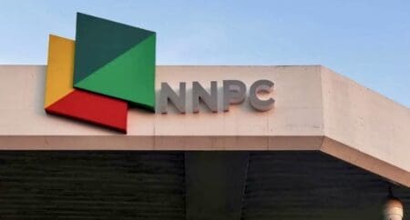 Nigeria | Énergies : La compagnie nationale s’apprête à céder des actifs pétroliers La NNPC possède plusieurs actifs en propre et exploite plusieurs autres en partenariat avec des majors pétroliers, dont Shell, Chevron, Eni et TotalEnergies.