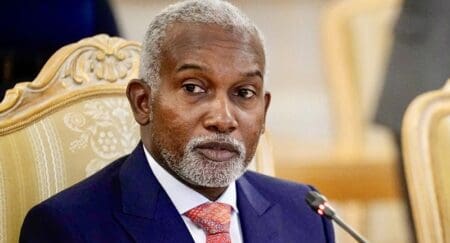 Interrogé sur la possibilité de nouvelles frappes, le ministre des Affaires étrangères Yusuf Tuggar a répondu à la chaîne de télévision locale ChannelsTV : "c'est un processus en cours, et nous travaillons avec les États-Unis. Nous collaborons également avec d'autres pays."